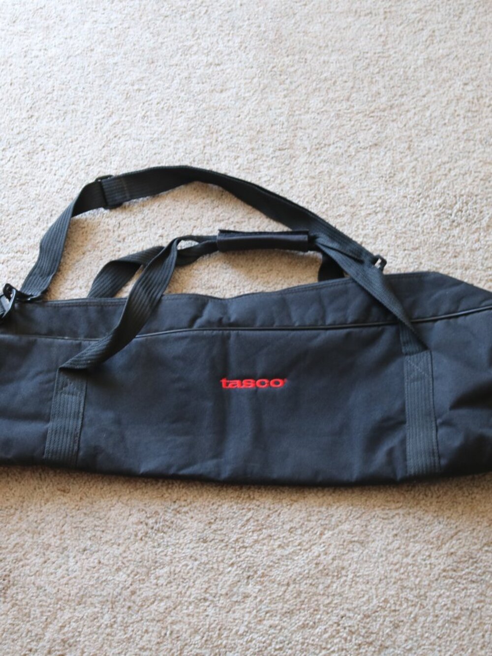 Soft rifle bags with shoulder strap